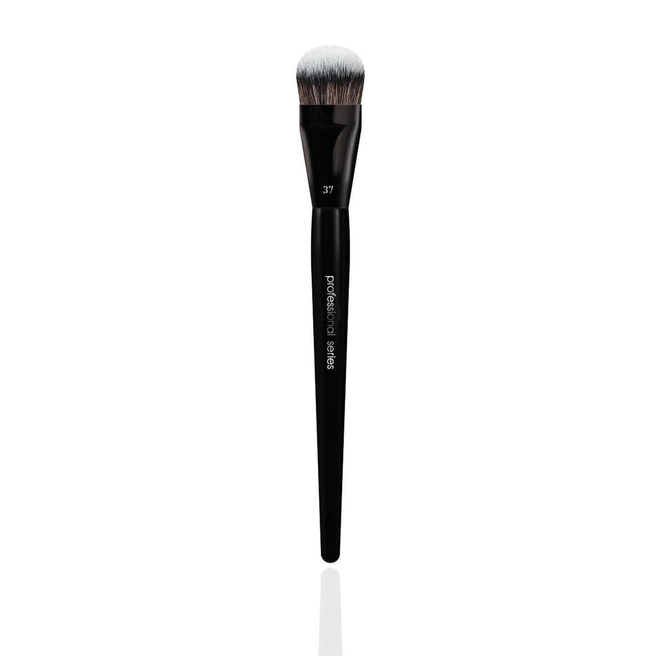 ELLY ELLY Medium Straight Foundation Brush - 37